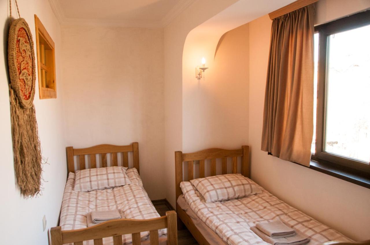 Apartment Near Church Tbilisi ภายนอก รูปภาพ