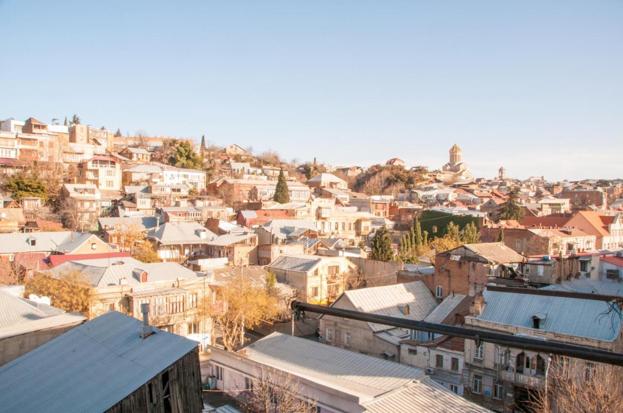 Apartment Near Church Tbilisi ภายนอก รูปภาพ